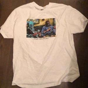 DGK Graphic Tee good condition SIZE LARGE NO REFUNDS